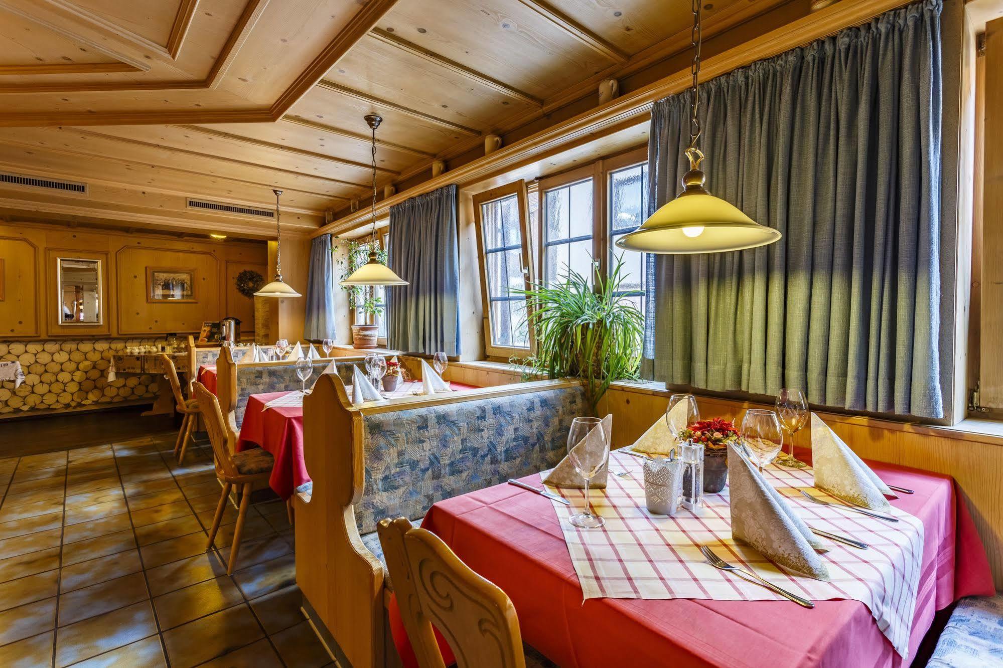 Landgasthof Hanselewirt Швангау Экстерьер фото